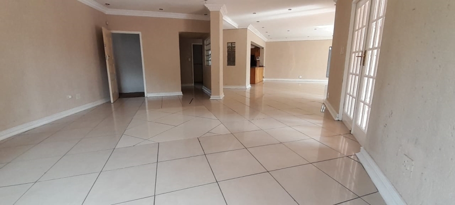 To Let 4 Bedroom Property for Rent in Irene Park North West